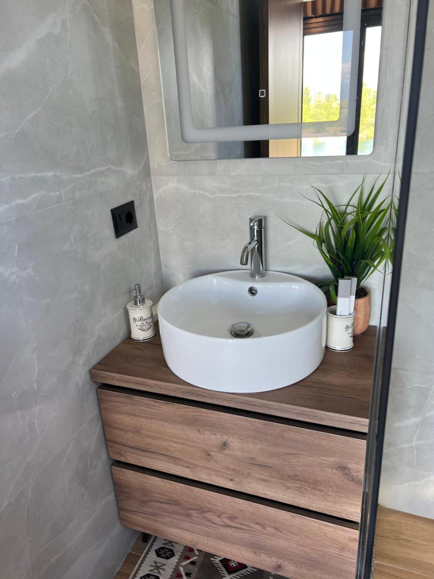 Villa Teverde Shkoder Ngoại thất bức ảnh